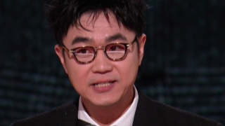 年轻漂亮的妈妈